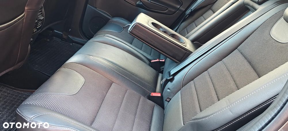 Ford Kuga 1.6 EcoBoost 2x4 Individual - 37