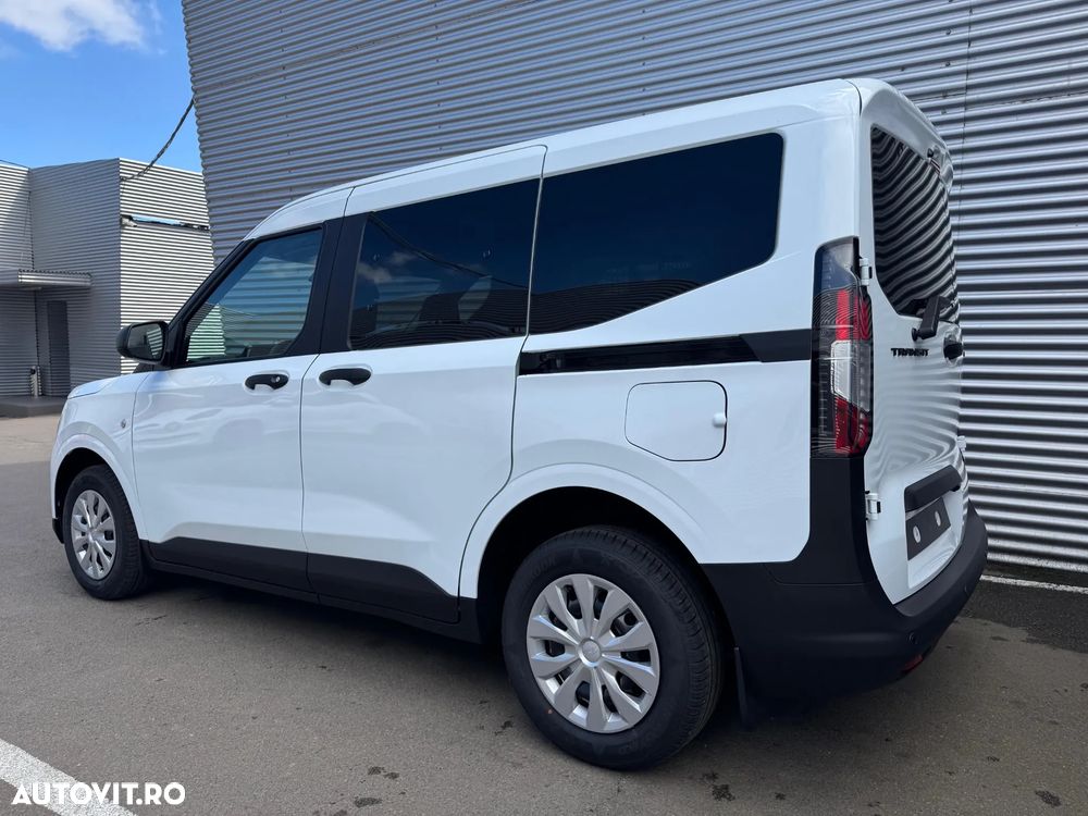 Ford Courier - 3