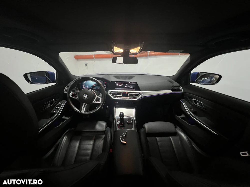 BMW Seria 3 330e Aut. M Sport - 16