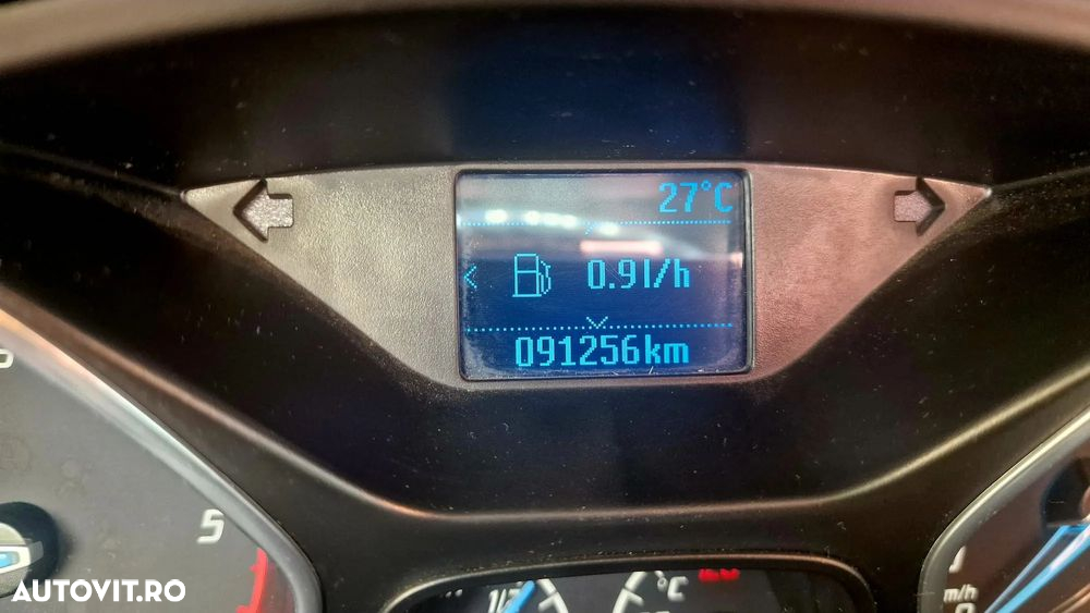Ford Focus - 26