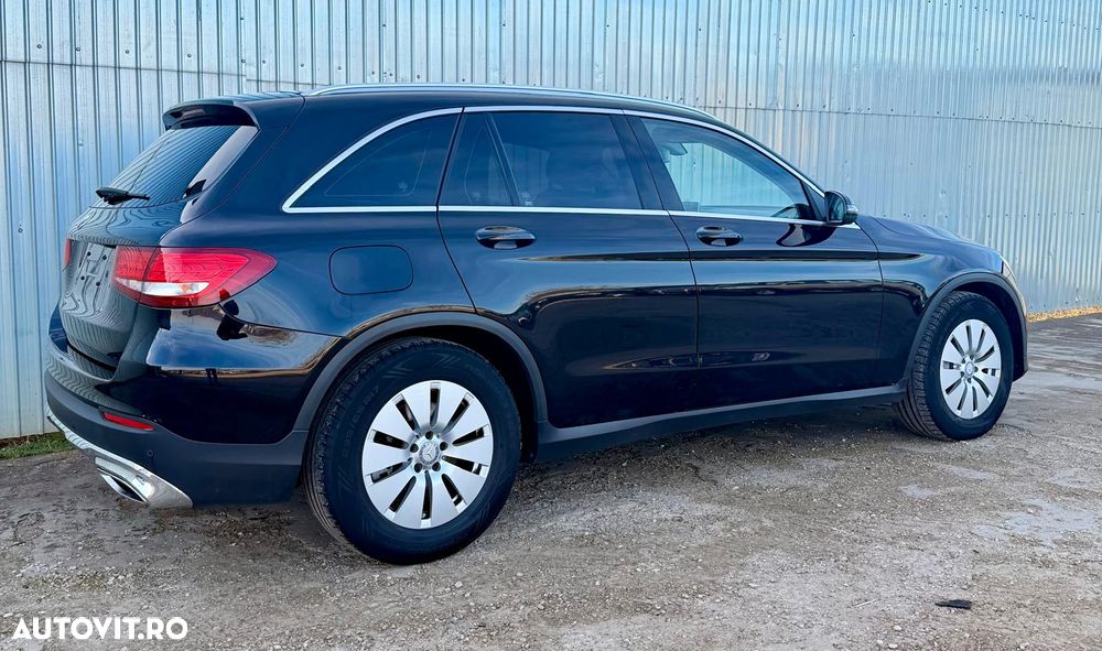 Mercedes-Benz GLC - 19