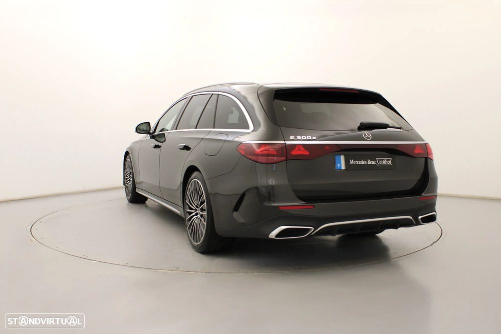 Mercedes-Benz E 300 Standard - 9