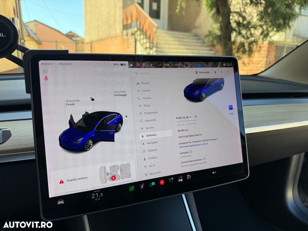 Tesla Model 3 - 36