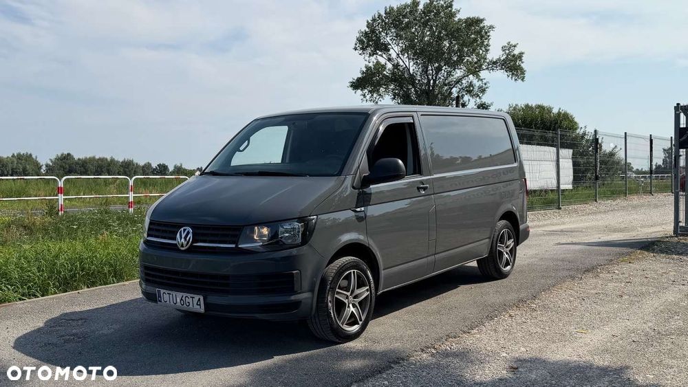 Volkswagen Transporter - 3