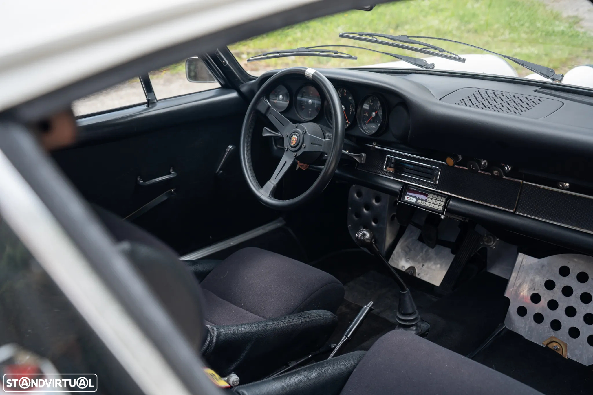 Porsche 911 Série F - 47