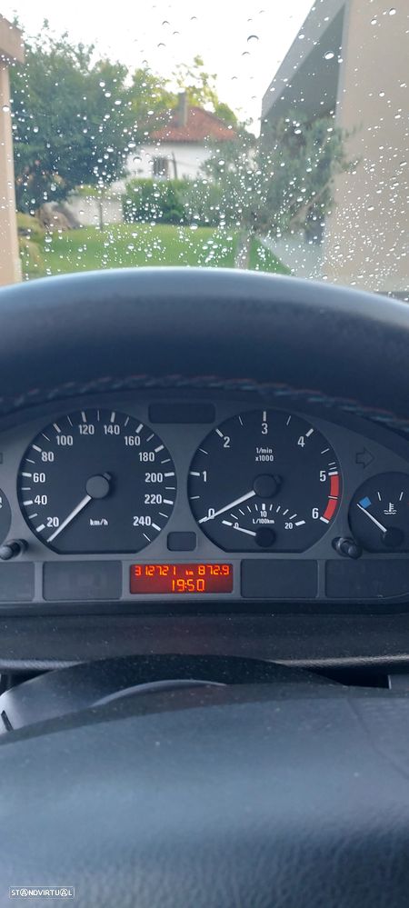 BMW Compact - 3