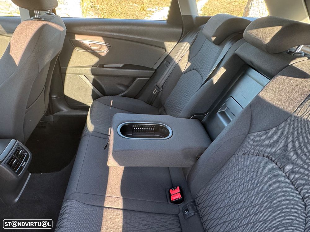 SEAT Leon ST 1.6 TDI Style Ecomotive - 8