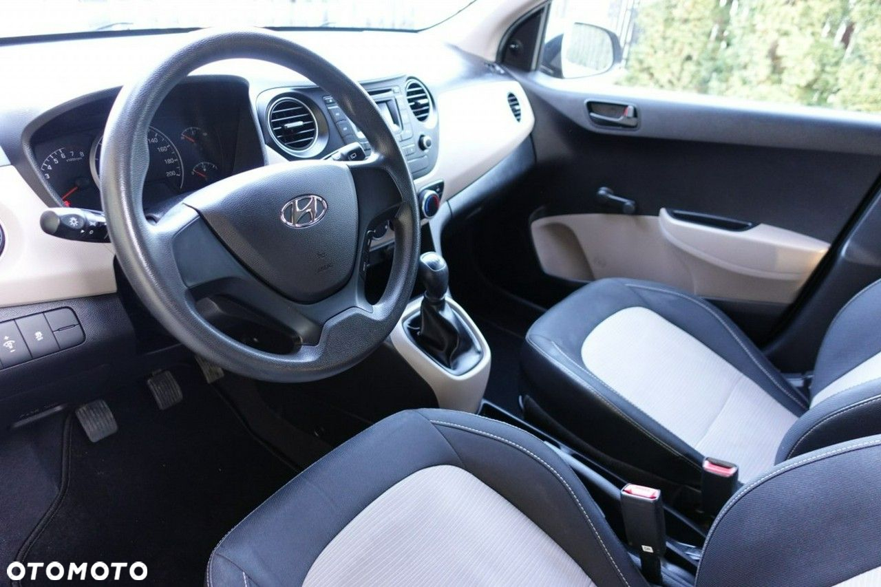 Hyundai i10 - 11