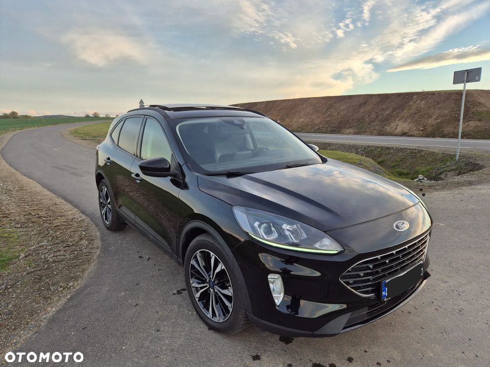 Ford Kuga - 2