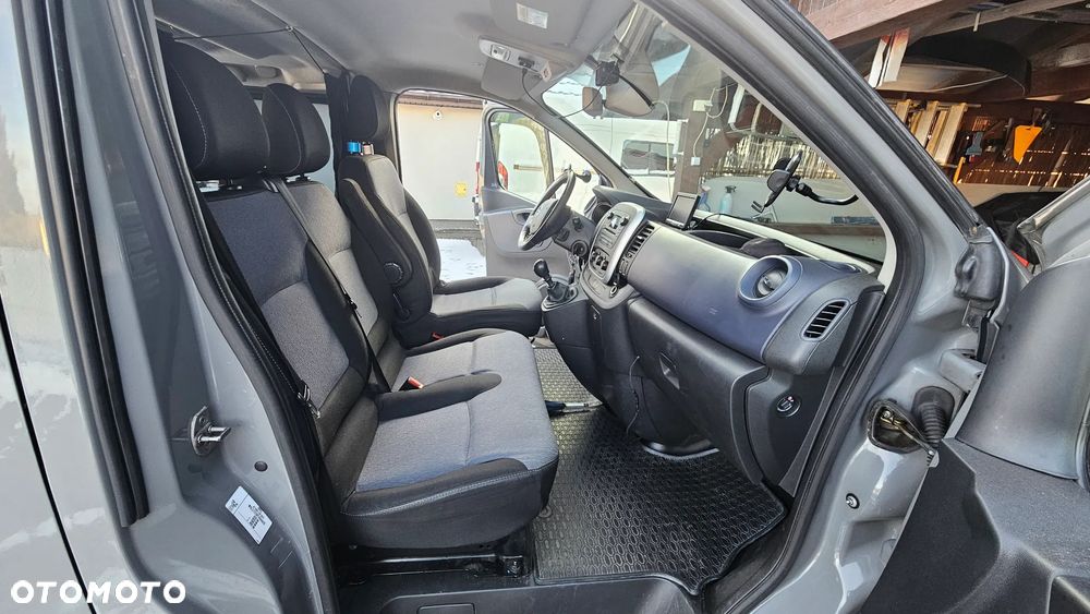 Opel Vivaro L2H1 2,9t Edition Premium - 9