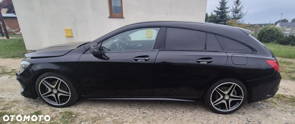 Mercedes-Benz CLA 200 AMG Line - 10