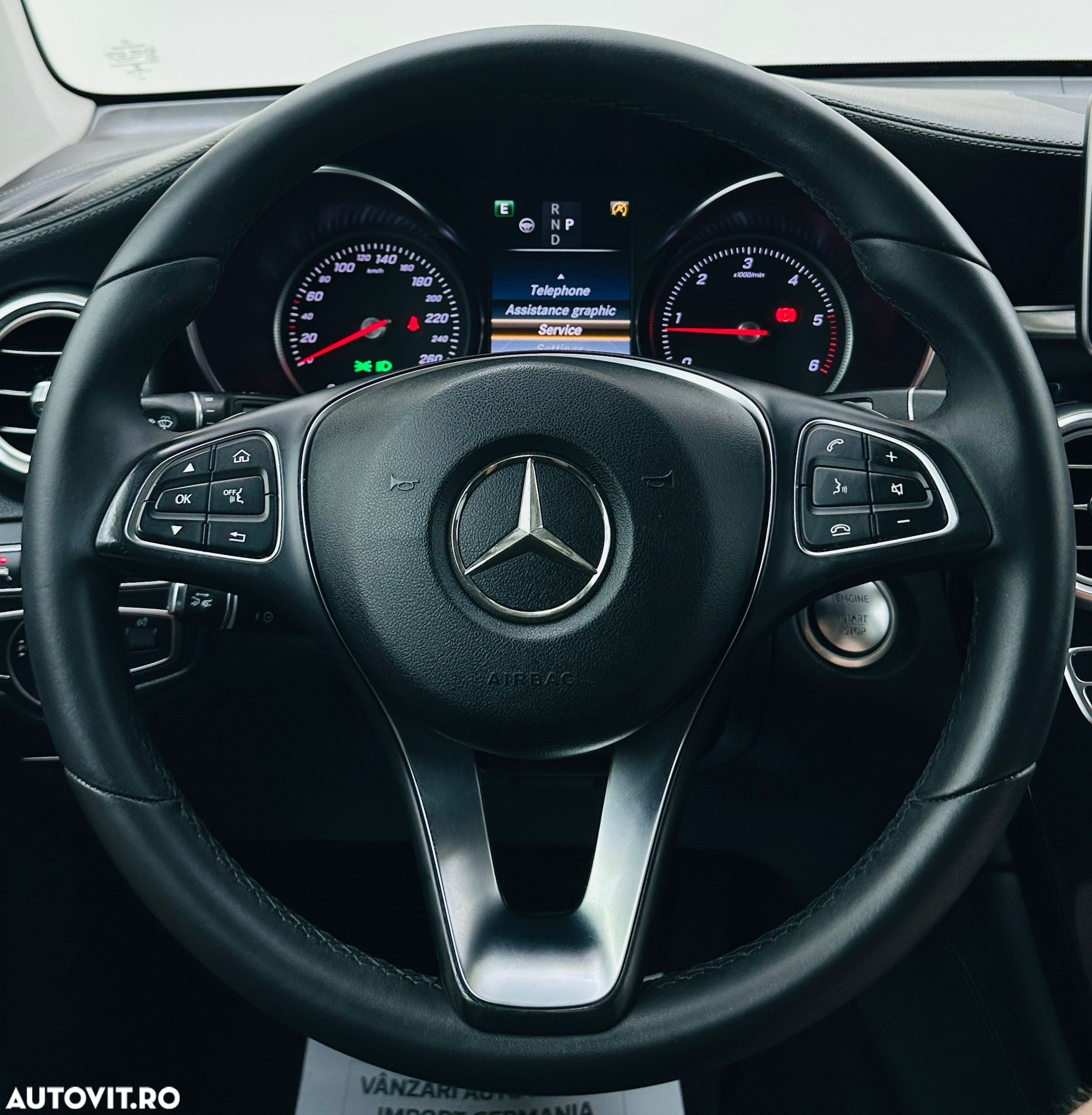 Mercedes-Benz GLC - 40