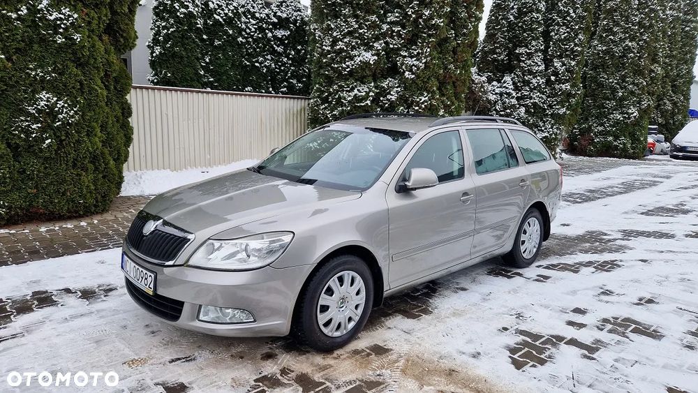 Skoda Octavia 1.8 TSI Elegance DSG - 11