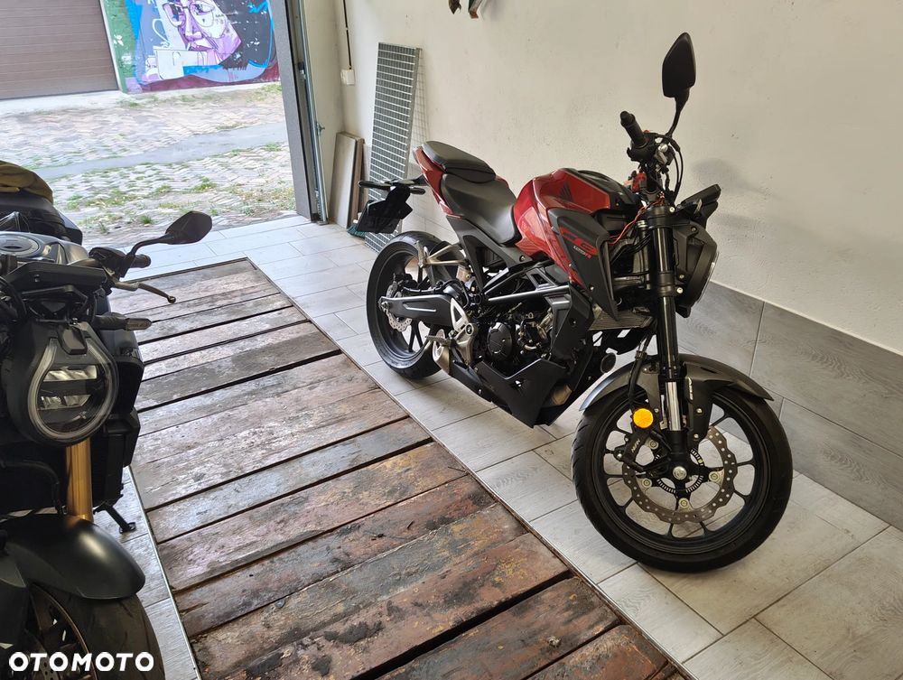 Honda CBR - 4