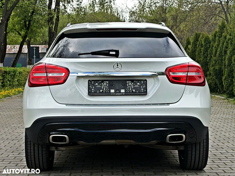 Mercedes-Benz GLA 180 d 7G-DCT Activity Edition - 15