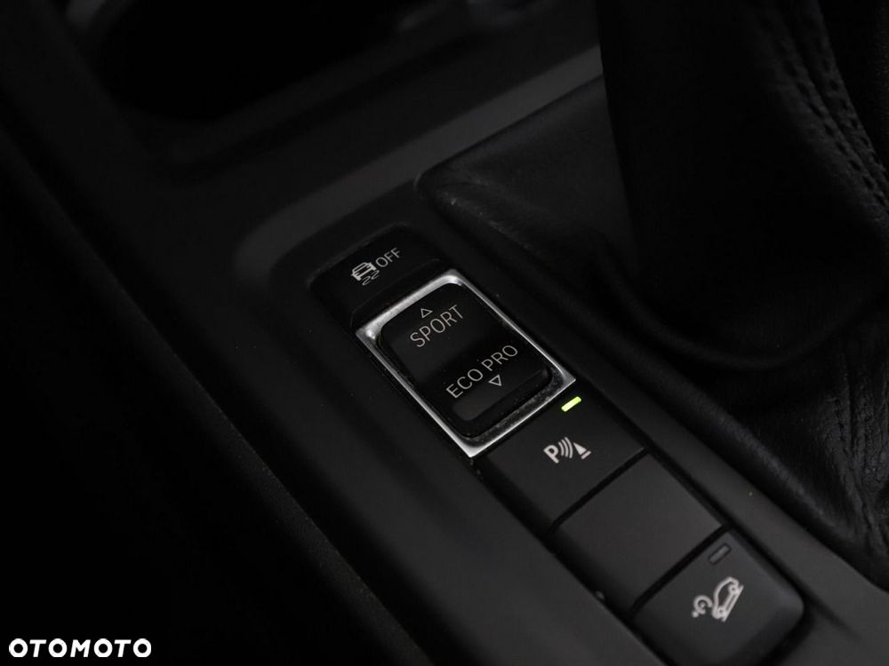 BMW X1 sDrive20i GPF xLine - 29