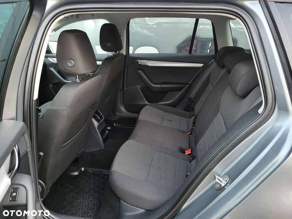 Skoda Octavia - 20