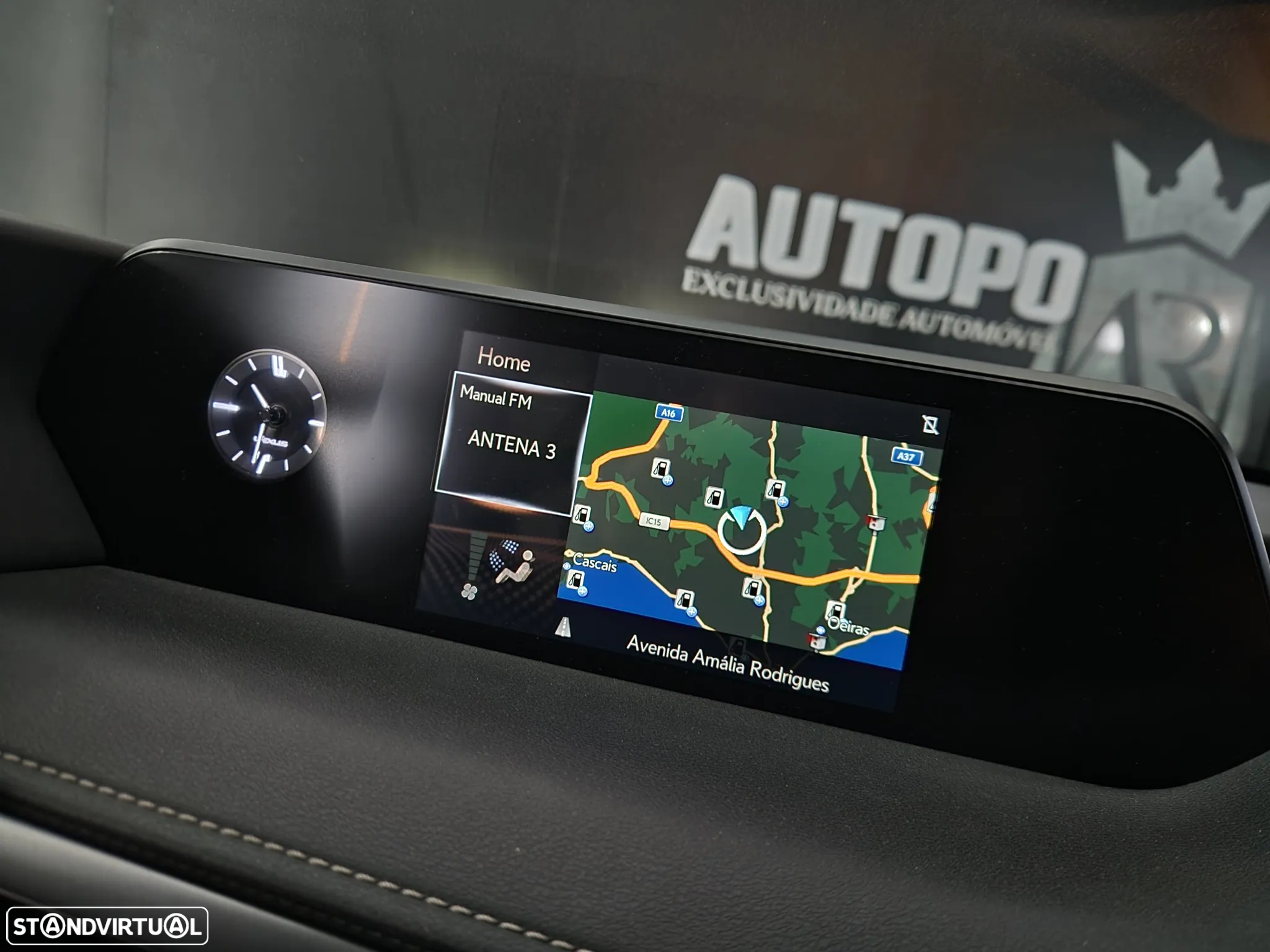 Lexus UX 250h Special Edition (LCA) - 11