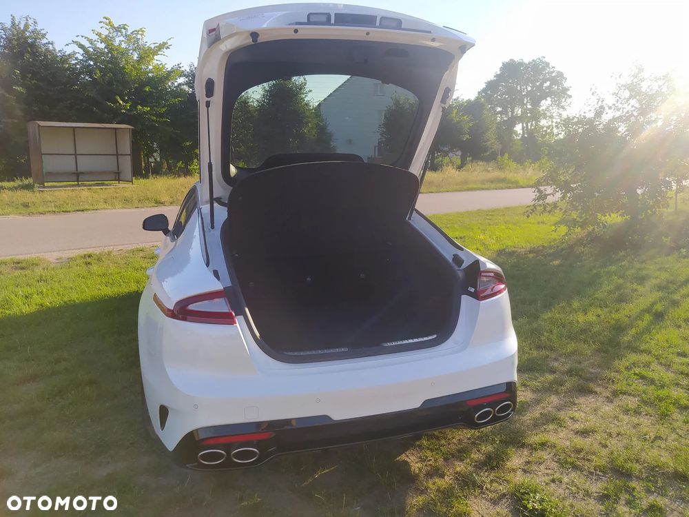Kia Stinger 2.0 T-GDI GT Line - 8