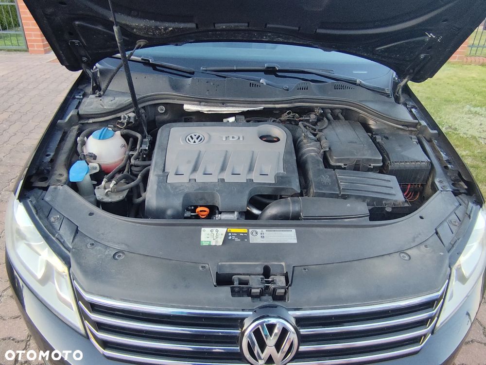 Volkswagen Passat 2.0 TDI Comfortline DSG - 9