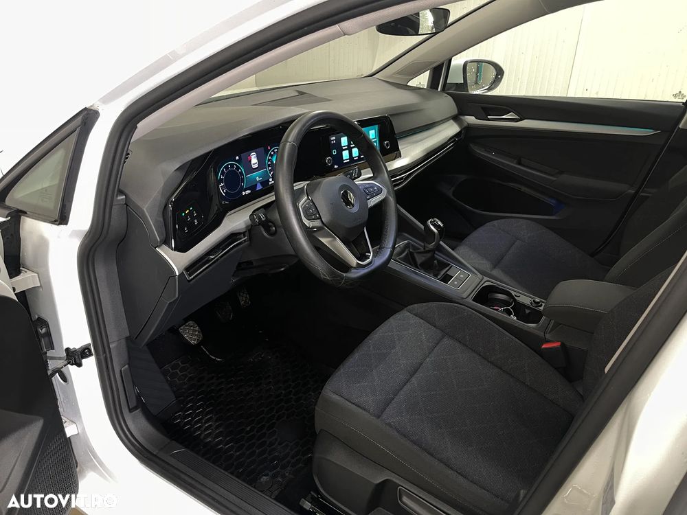 Volkswagen Golf 1.0 TSI Life - 5