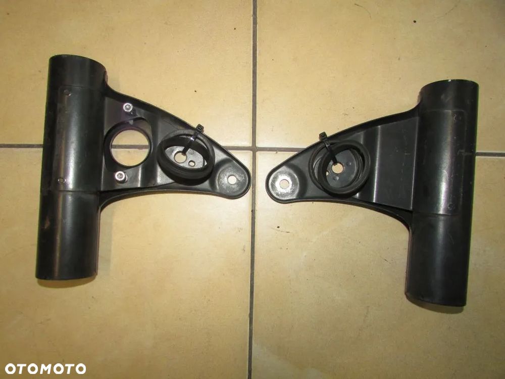 Triumph Bonneville SE uchwyty lampy chorągwie - 2