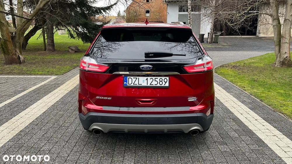 Ford Edge - 5