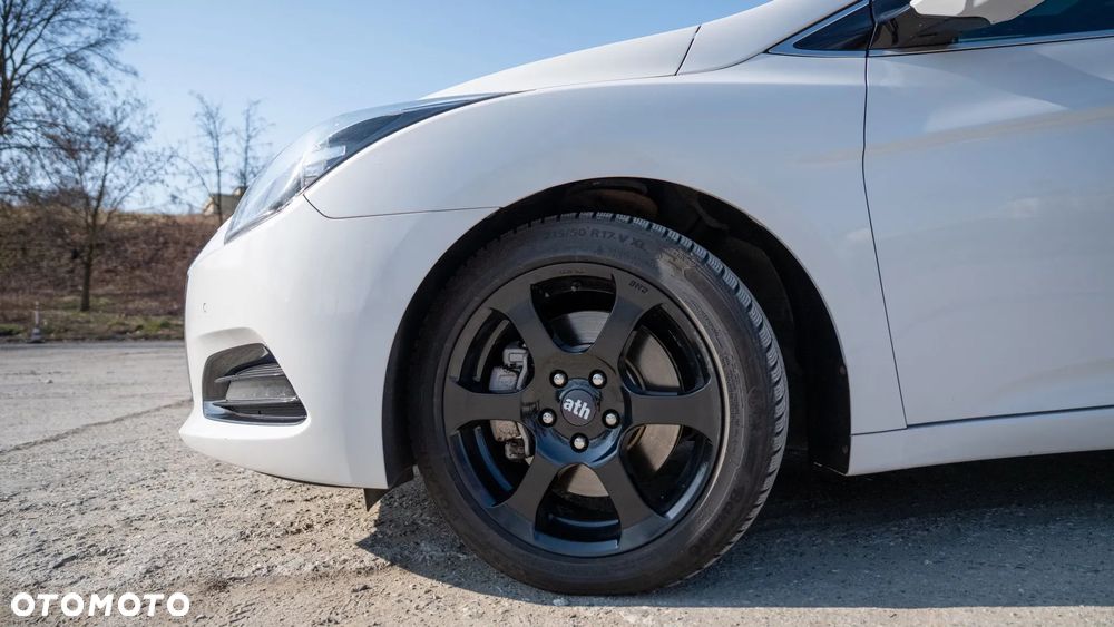 Hyundai i40 Kombi 1.7 CRDi Style - 32