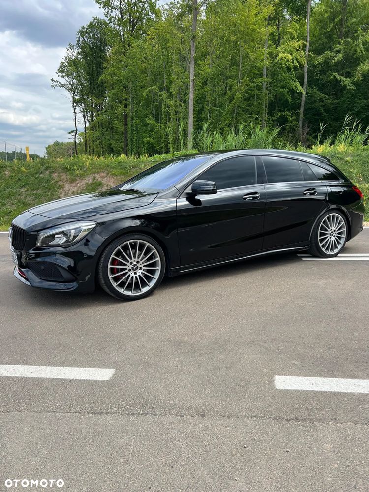 Mercedes-Benz CLA 250 4Matic 7G-DCT Sport - 11