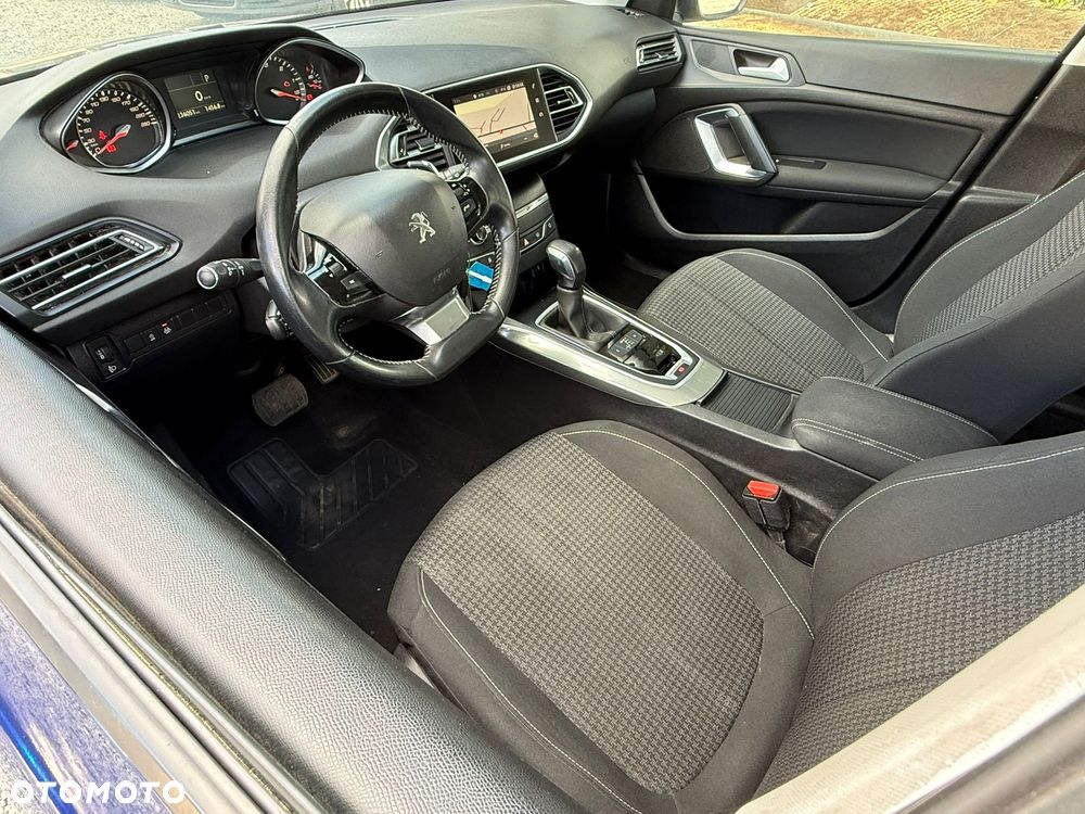 Peugeot 308 1.5 BlueHDi Active Pack Business S&S EAT8 - 12