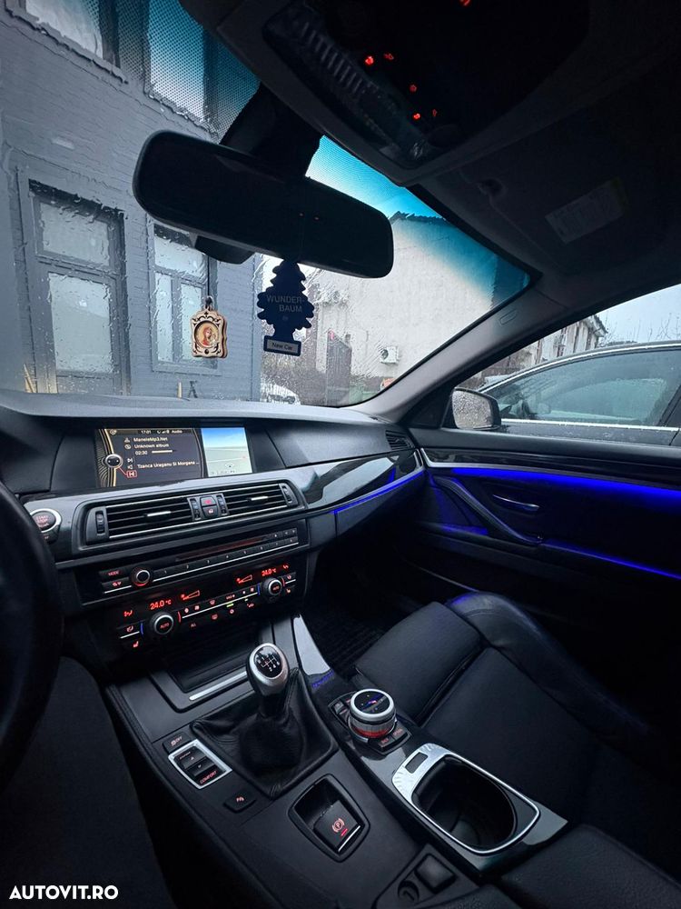 BMW Seria 5 520d - 8