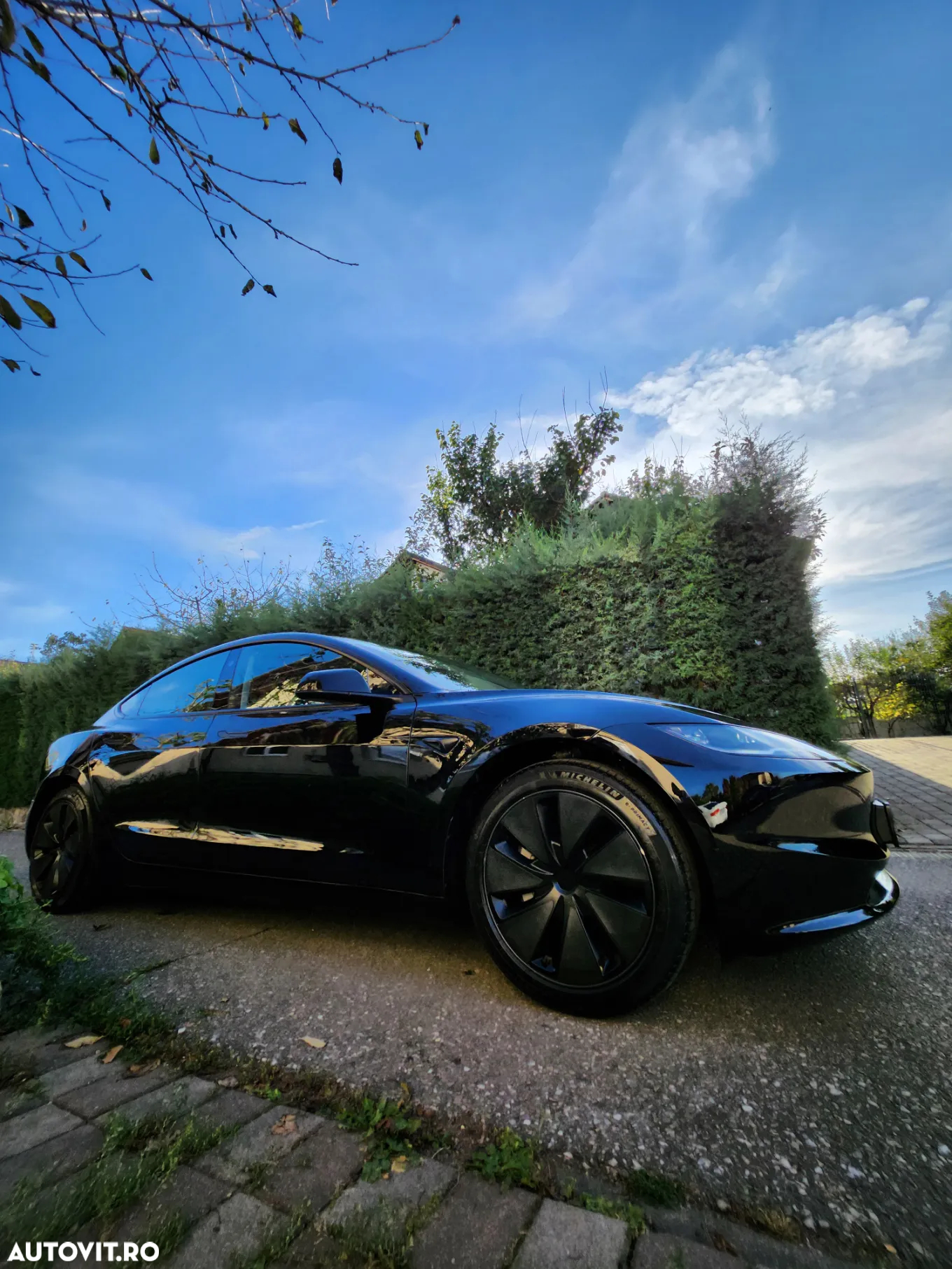 Tesla Model 3 RWD - 2