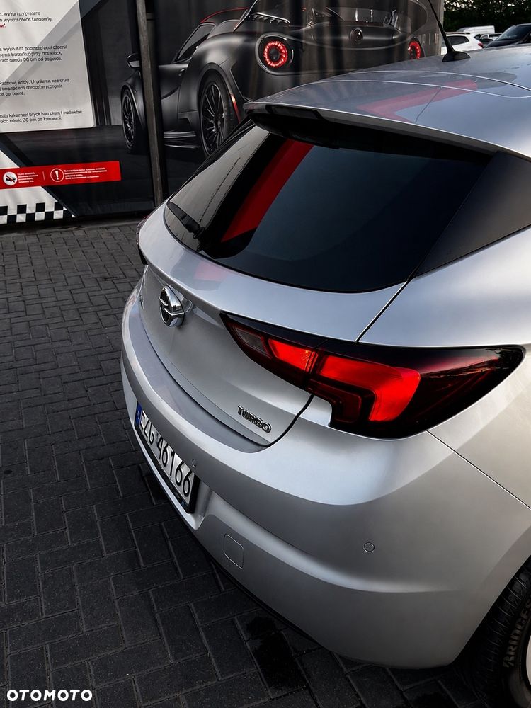 Opel Astra 1.4 T Enjoy - 9