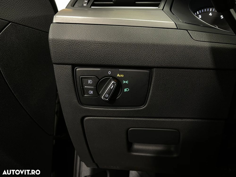 Volkswagen Passat 1.5 TSI ACT DSG Advance - 23