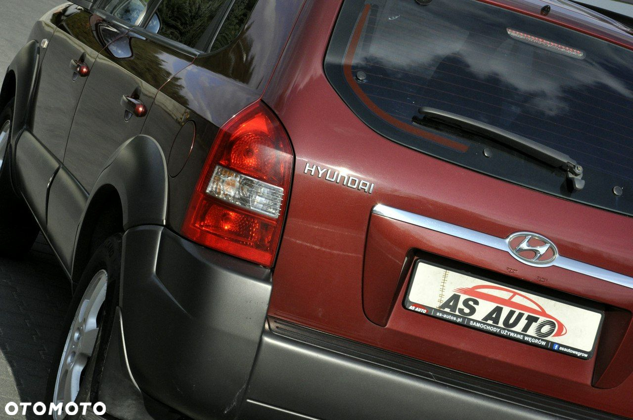 Hyundai Tucson 2.0 2WD GLS - 29