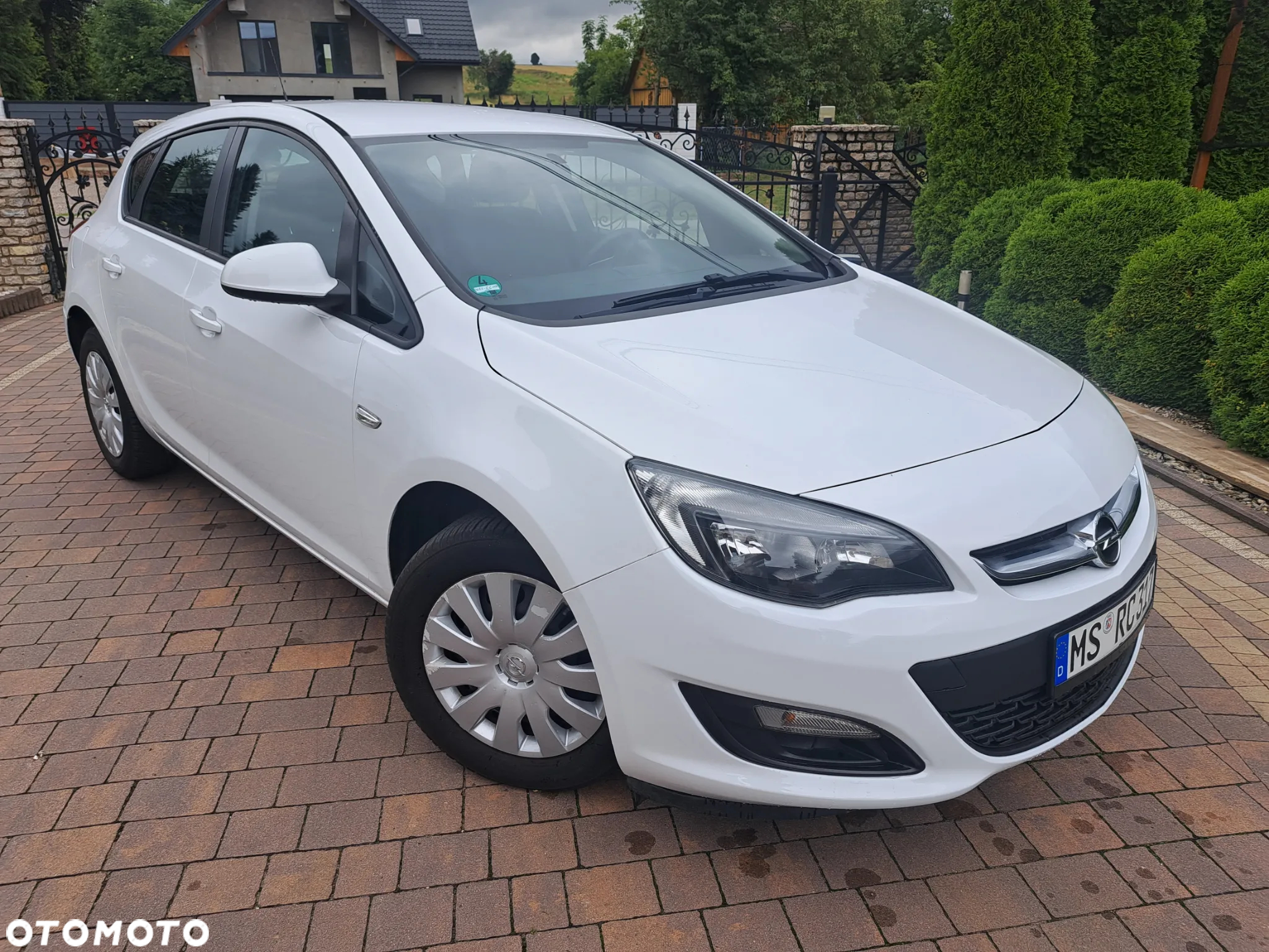 Opel Astra 1.6 Cosmo - 2