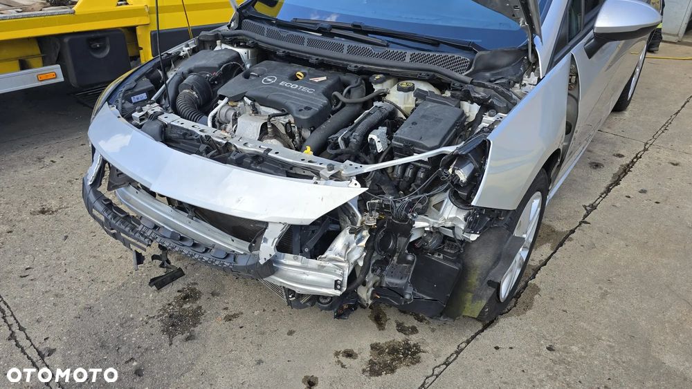 Opel Astra - 9