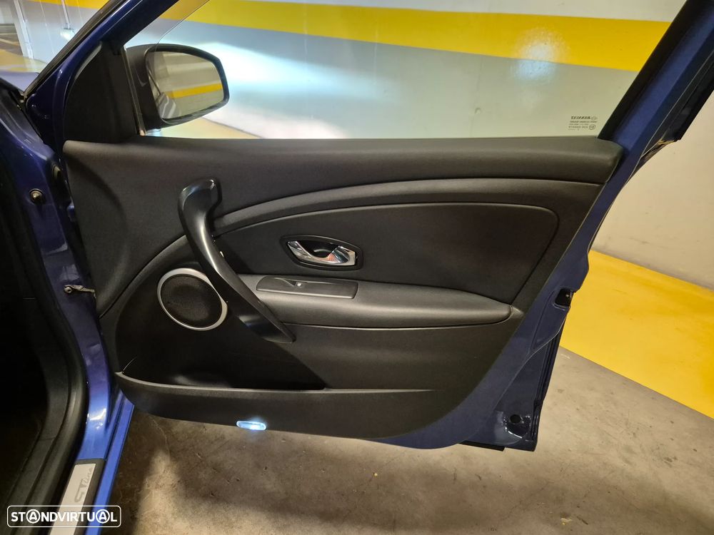Renault Mégane Sport Tourer 1.5 dCi GT Line - 43