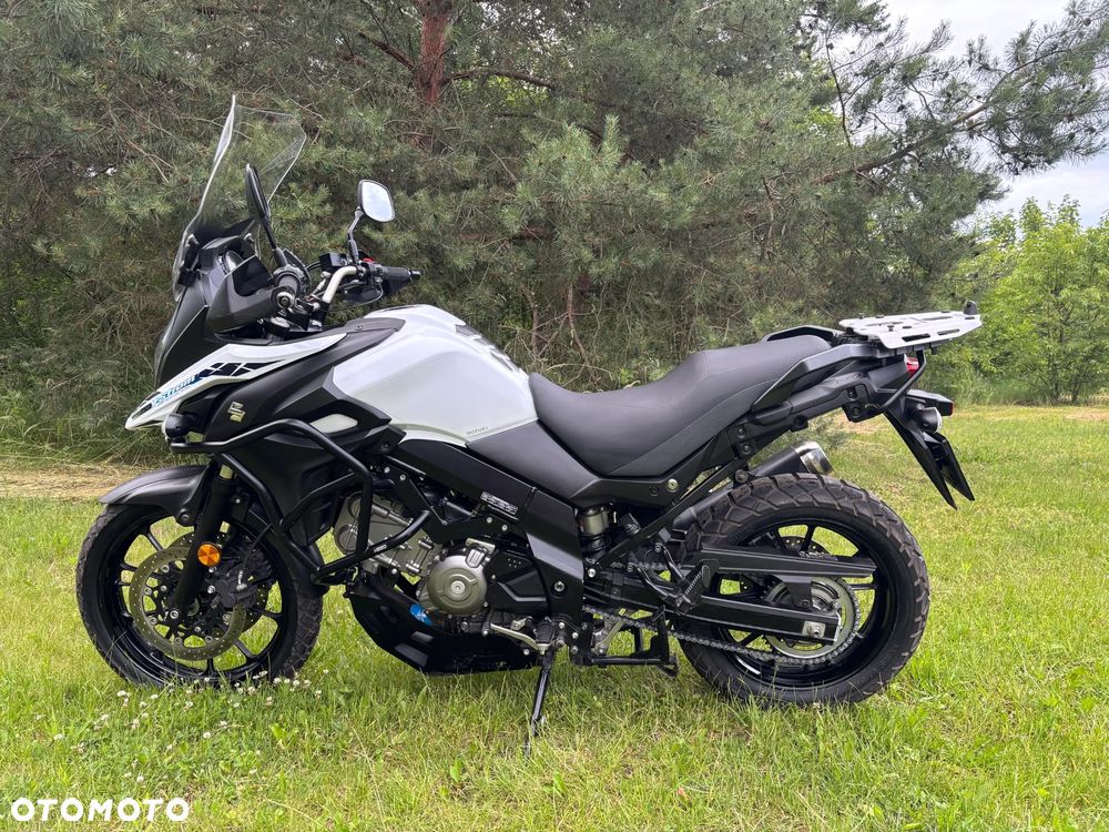 Suzuki V-STROM - 1