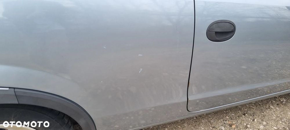 Opel Corsa 1.0 12V - 11