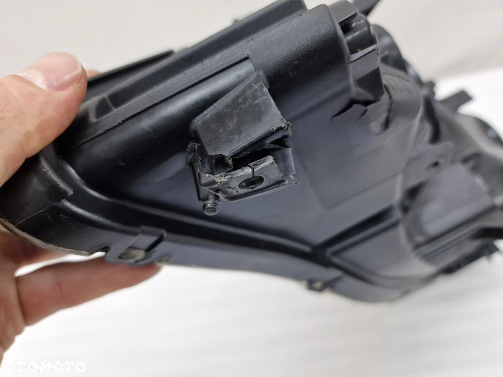 HONDA CIVIC VIII SEDAN CITY 05- PRAWA LAMPA PRZEDNIA PRZÓD , NR STANLEY P5492 , NR AUKCJI LL382 - 12