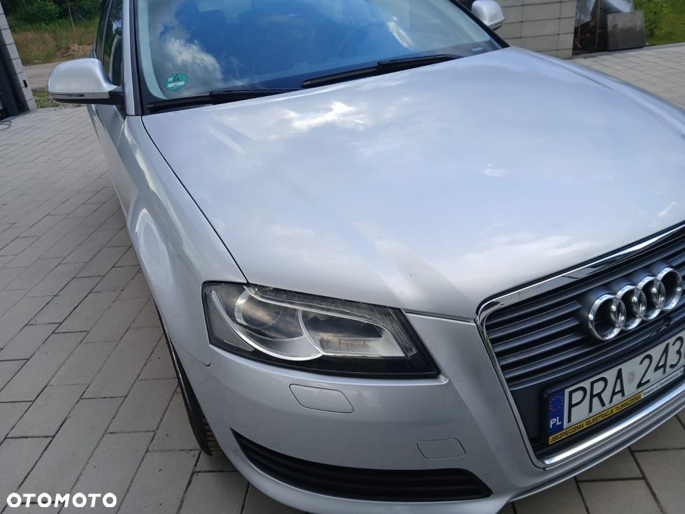 Audi A3 Sportback - 16
