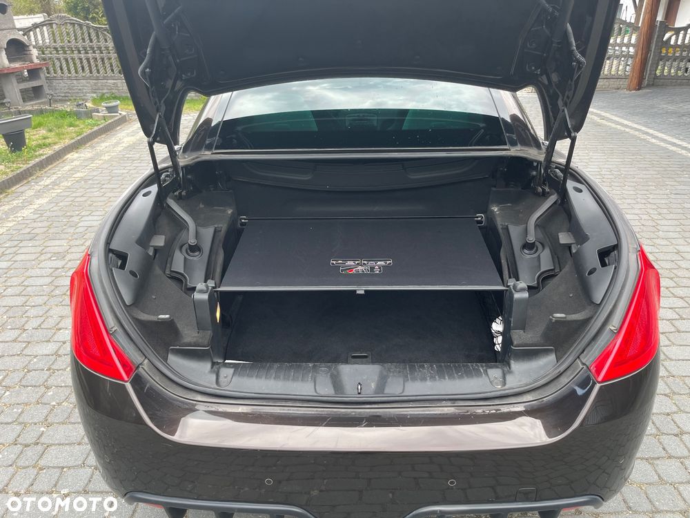 Peugeot 308 1.6 HDi Premium Plus - 18