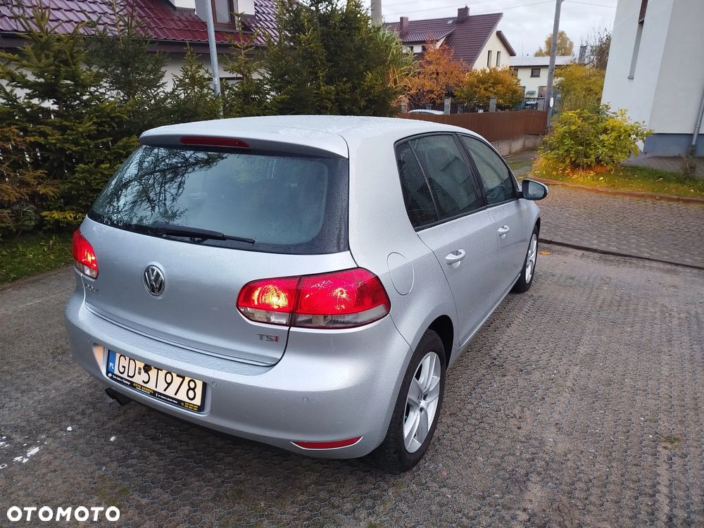 Volkswagen Golf 1.4 TSI DSG Highline - 2