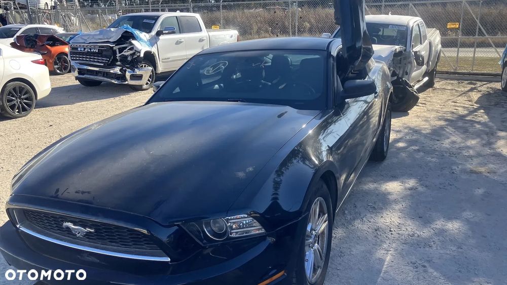 Ford Mustang 3.7 V6 - 14