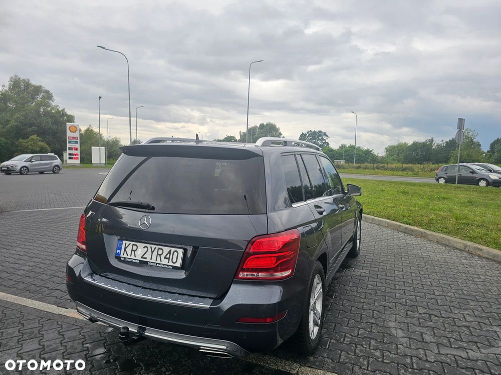 Mercedes-Benz GLK 220 CDI DPF 4Matic BlueEFFICIENCY 7G-TRONIC - 11