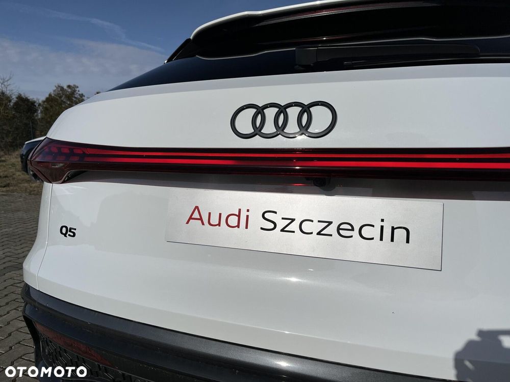 Audi Q5 Sportback - 18