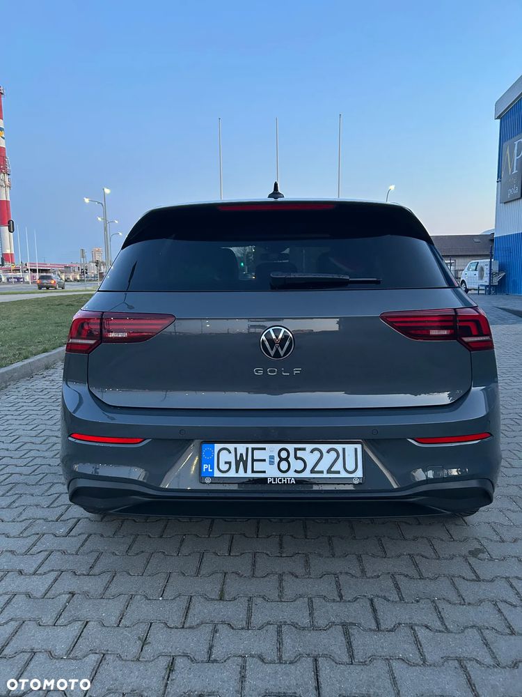 Volkswagen Golf 1.5 TSI Special Edition - 17