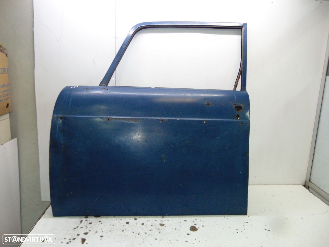 Peugeot 404 carrinha/carro portas frente - 1