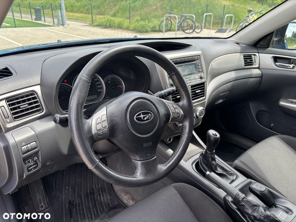 Subaru Impreza 2.0 RS - 30